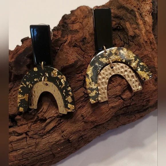 Black Gold Foil Geometric Arch Statement Earrings | Modern Resin Drop Earrings - Picture 2 of 6
